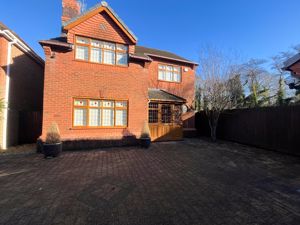 Photo 30- click for photo gallery